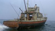 Still from Jaws (Image via Universal Pictures)